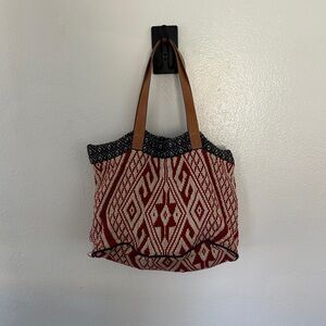 Embroidered tote bag with leather handles